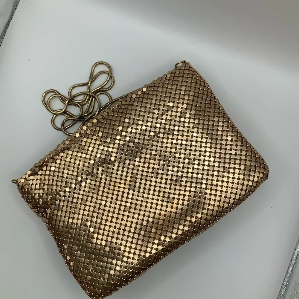 Elka Vintage Gold Tone Metal Mesh Metallic Chain Link Purse
